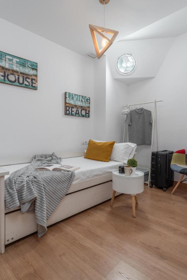 Tuguest Postigo I Catedral Apartment - Free Parking กรานาดา ภายนอก รูปภาพ