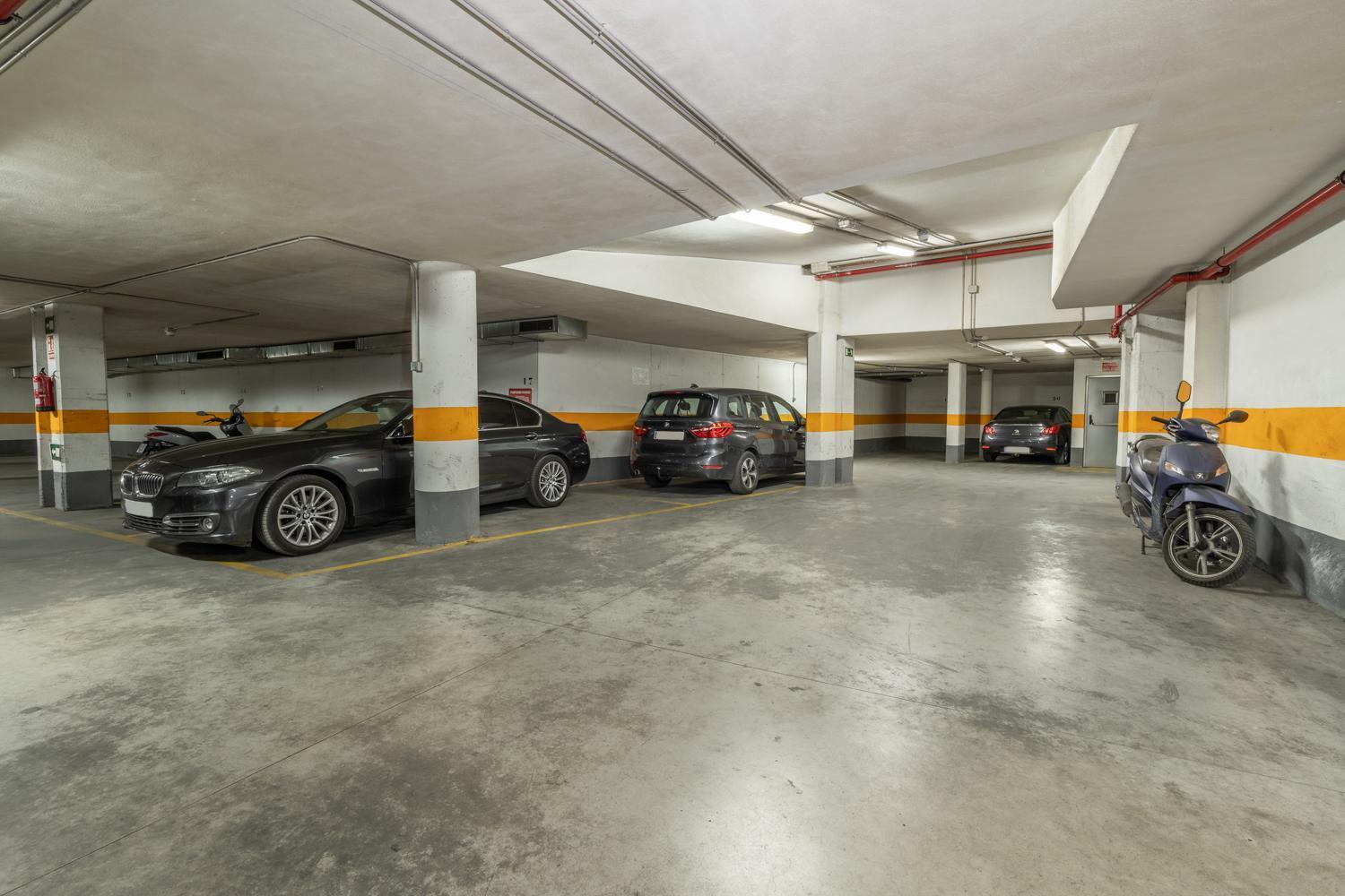 Tuguest Postigo I Catedral Apartment - Free Parking กรานาดา ภายนอก รูปภาพ